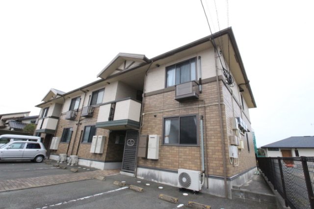 建物外観　外観は落ち着いています