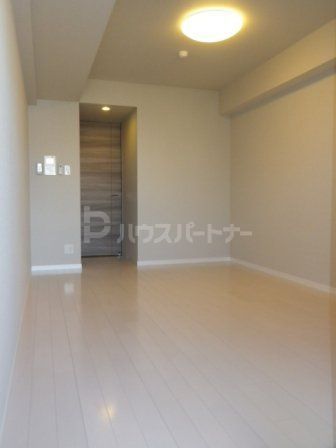 グラントゥルース大山西町の居間写真