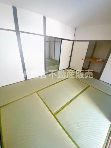 校南荘H号室の居間写真
