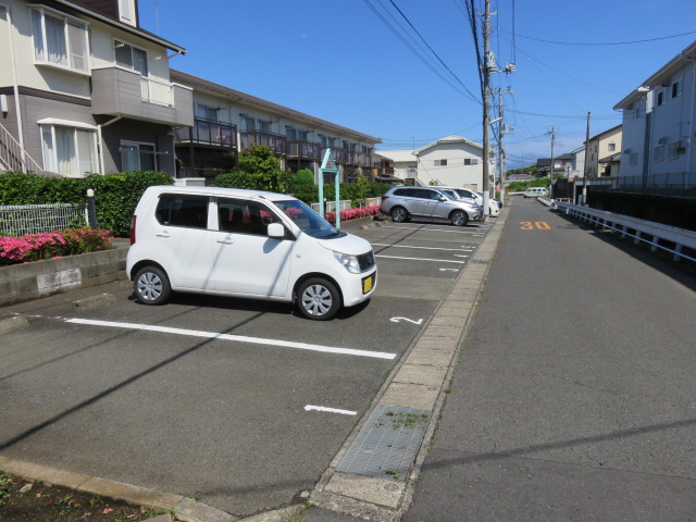 駐車場　令和4年6月9日撮影