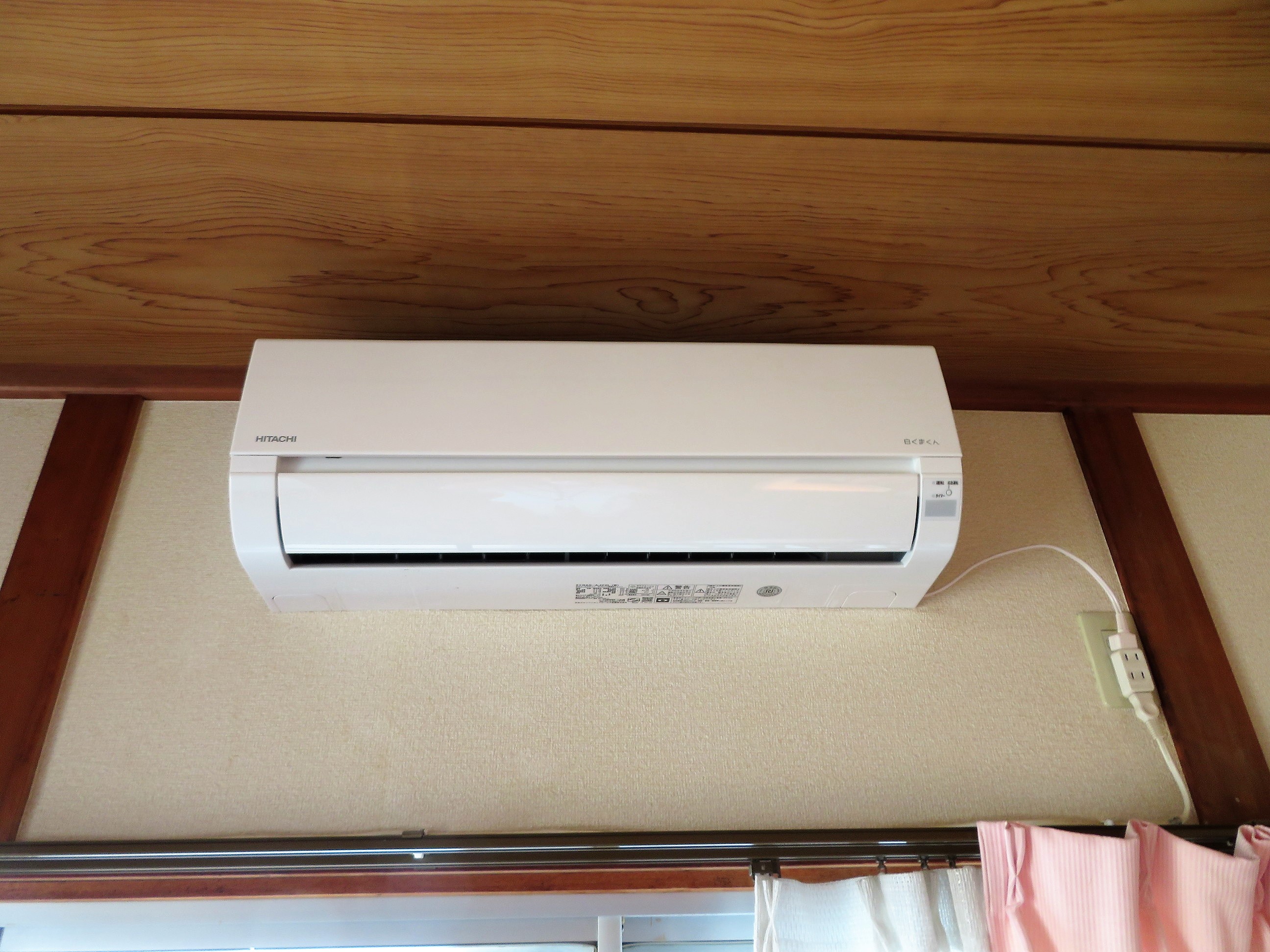 その他設備　嬉しいエアコン2基付きです