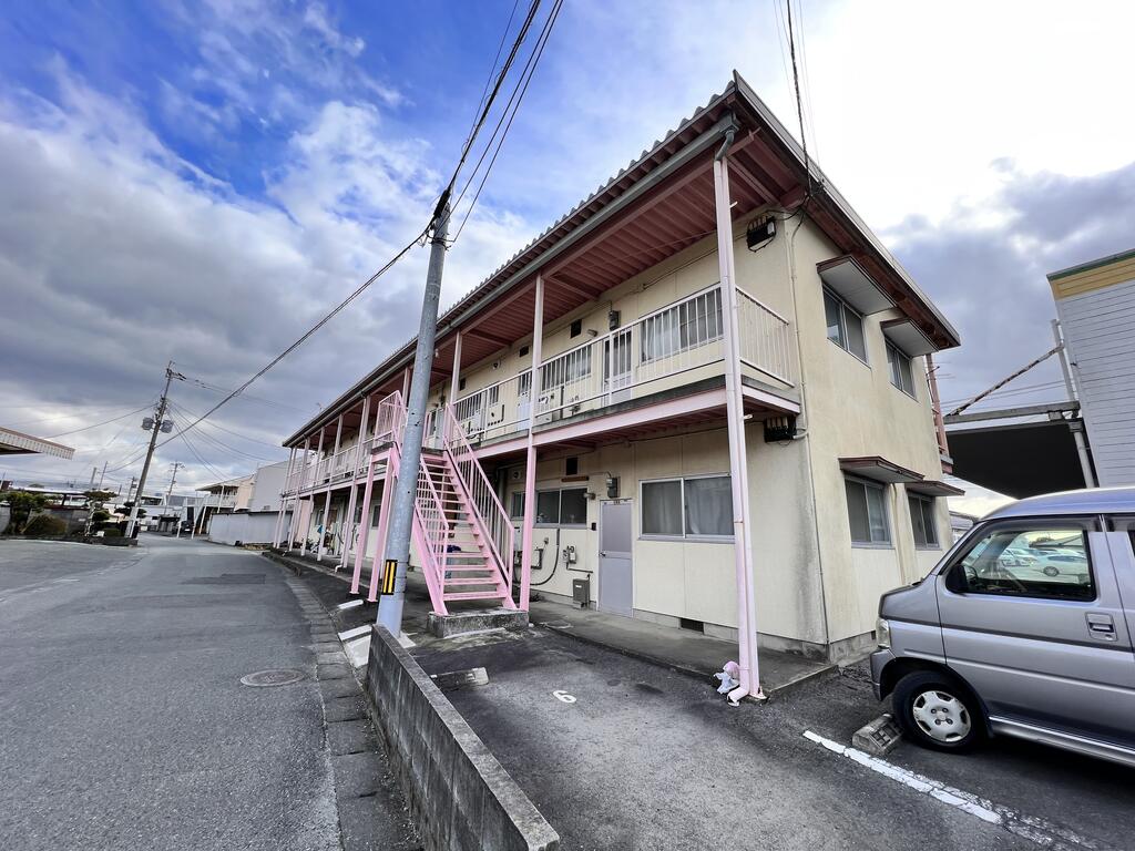 芝浦荘の建物外観