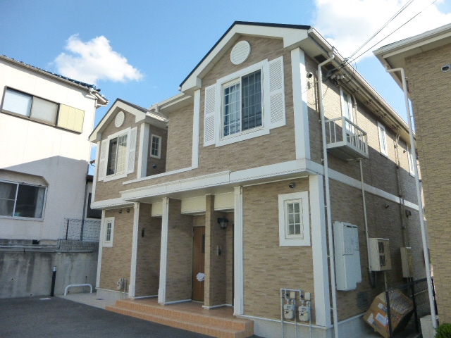 兵庫県加古川市平岡町土山（アパート）の賃貸物件の外観