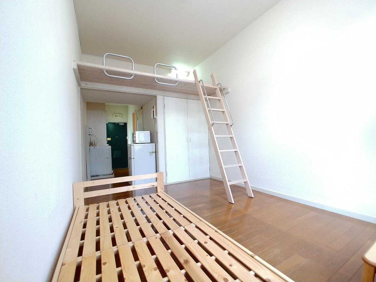 居室・リビング　居室　※家具なし・反転プランあり