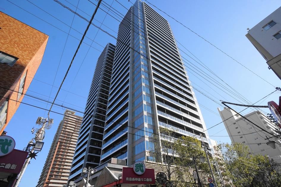 ＭＩＤ　ＴＯＷＥＲ　ＧＲＡＮＤの建物外観