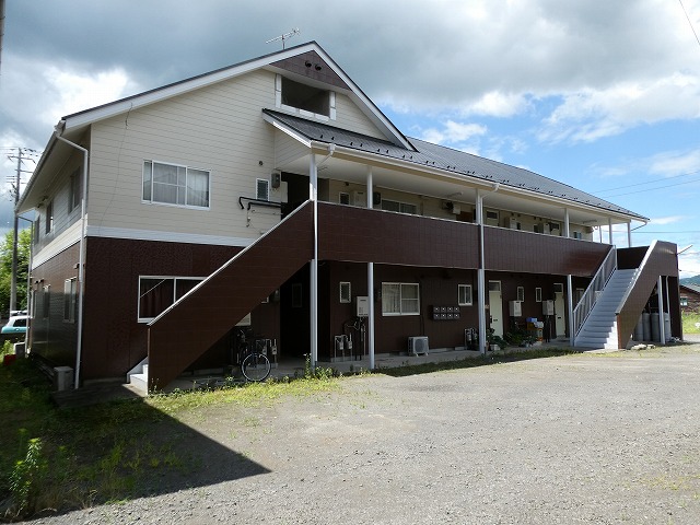 メゾンドール西町Iの建物外観