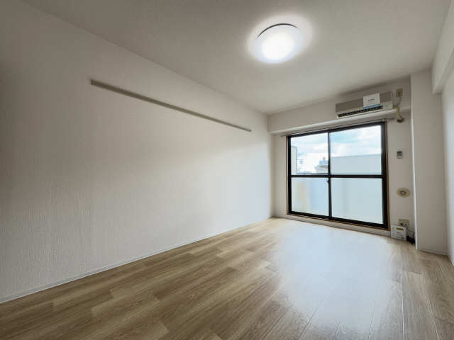 居室・リビング　同型タイプの写真です