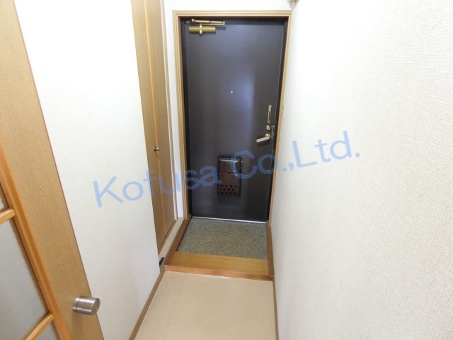 玄関　シューズボックス付き玄関