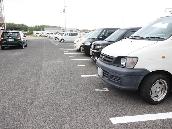 駐車場　駐車場があります