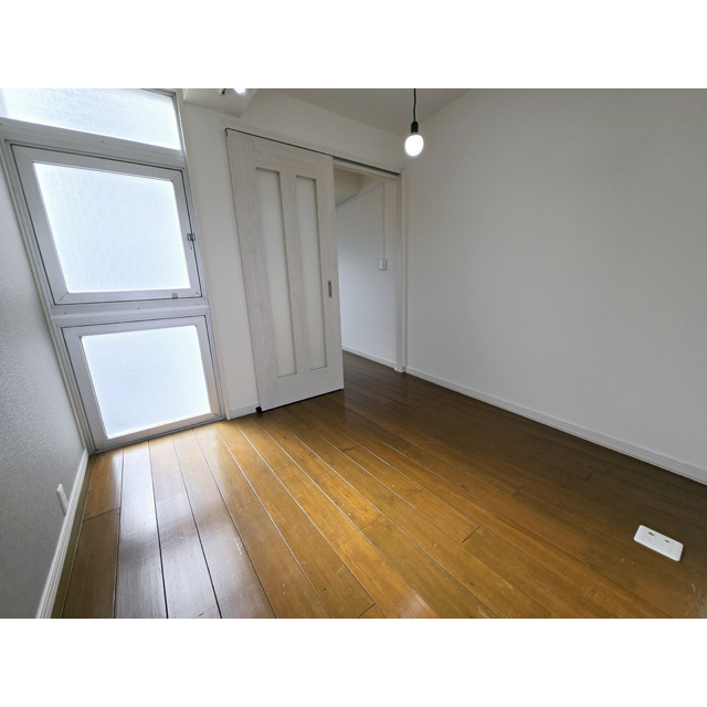 居室・リビング　洋室