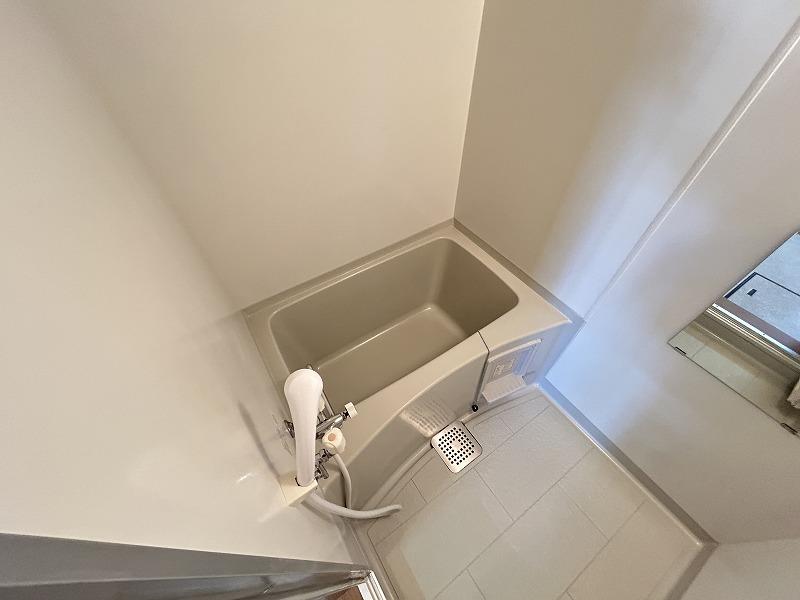 バス・シャワールーム　浴室