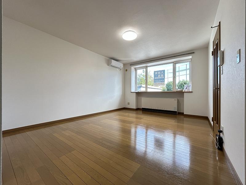 居室・リビング　リビング１