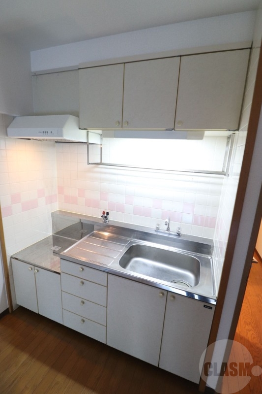 キッチン　スペースも広くお料理も捗ります