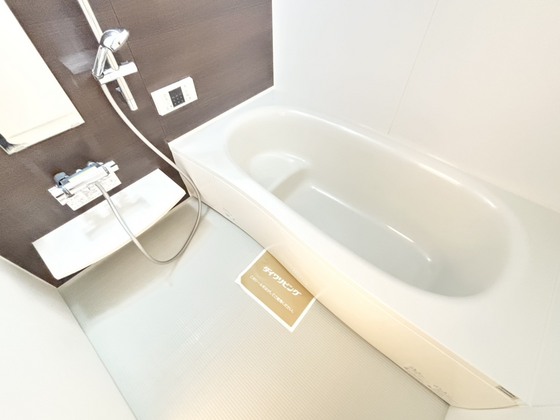 バス・シャワールーム　一坪風呂