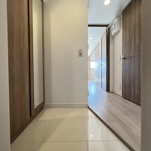 玄関　同仕様タイプです