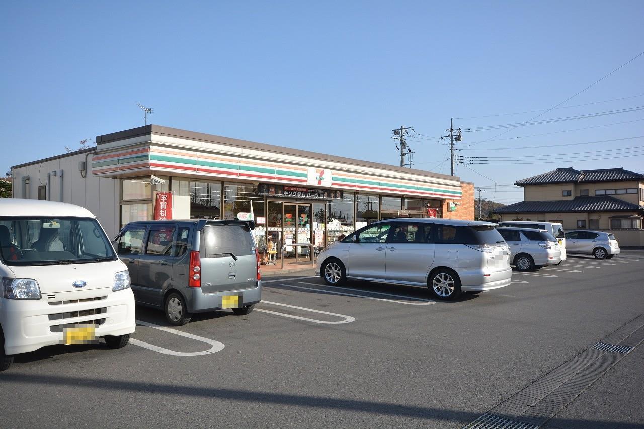 コンビニ　セブンイレブンみどり市笠懸横町店（コンビニ）まで785m
