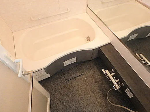 バス・シャワールーム　写真は同タイプ住居です