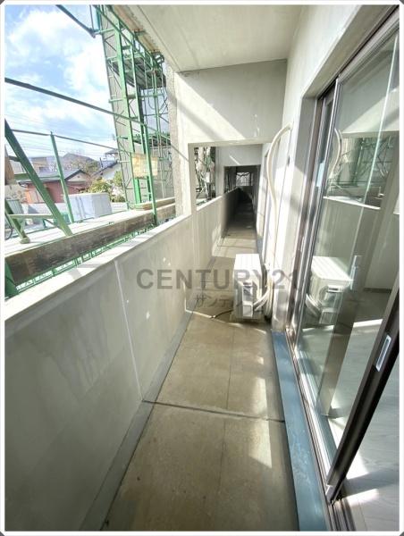 バルコニー　同間取り別室