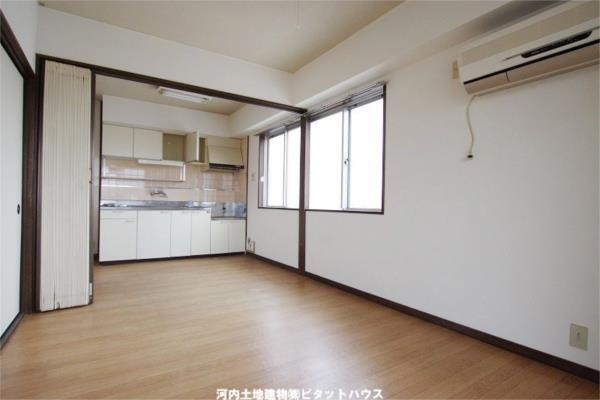 居室・リビング　リビング