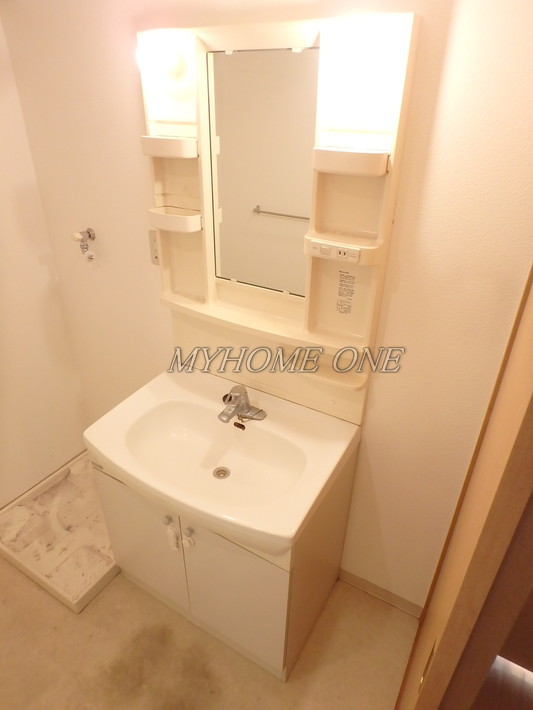 洗面設備　独立洗面台