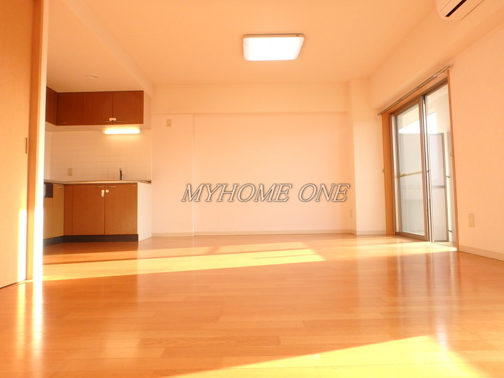 居室・リビング　リビング