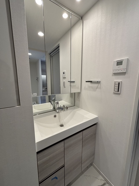 洗面設備　洗面所