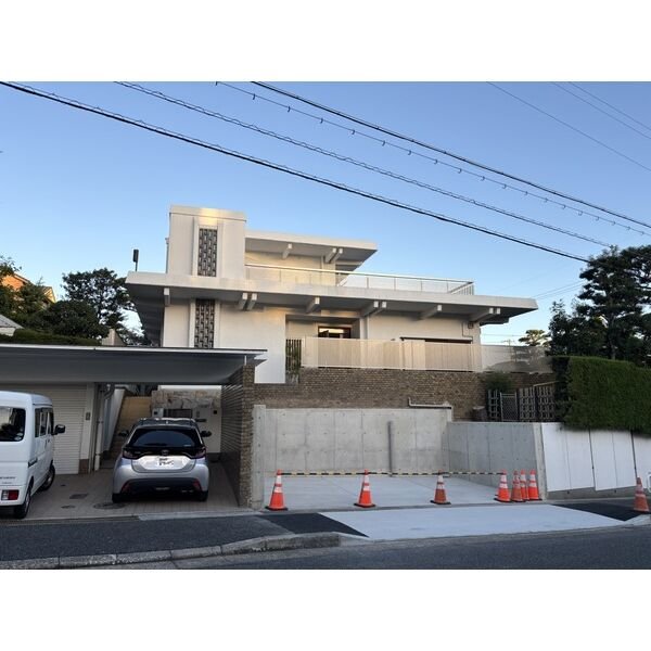 建物外観　貸家。