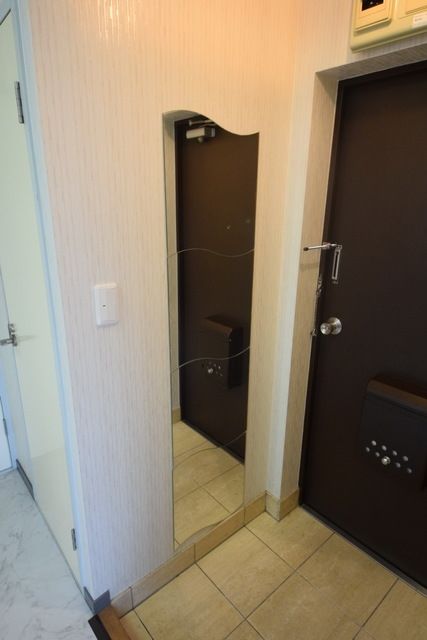 その他　鏡付いてます♪