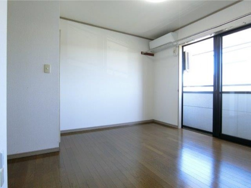 居室・リビング　図面と現状に相違がある場合には現状を優先