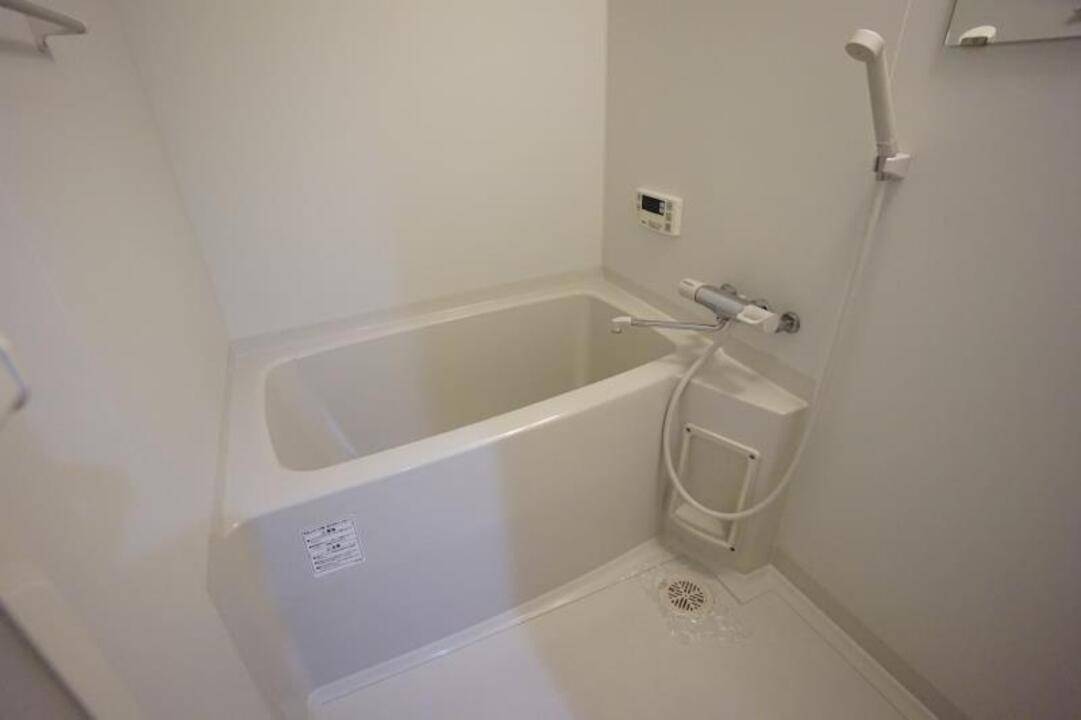 バス・シャワールーム　浴室