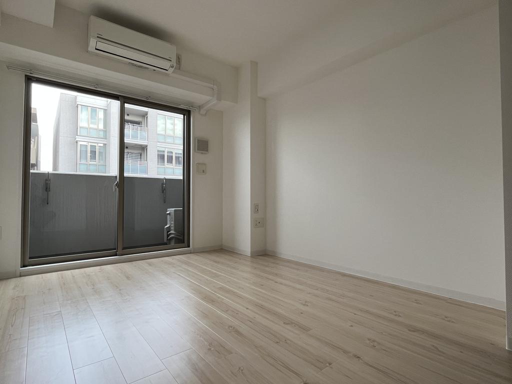 居室・リビング　※同建造物別部屋(同仕様)