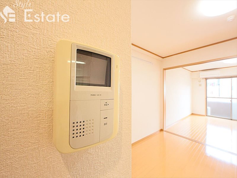 セキュリティ　モニター付きインターホン