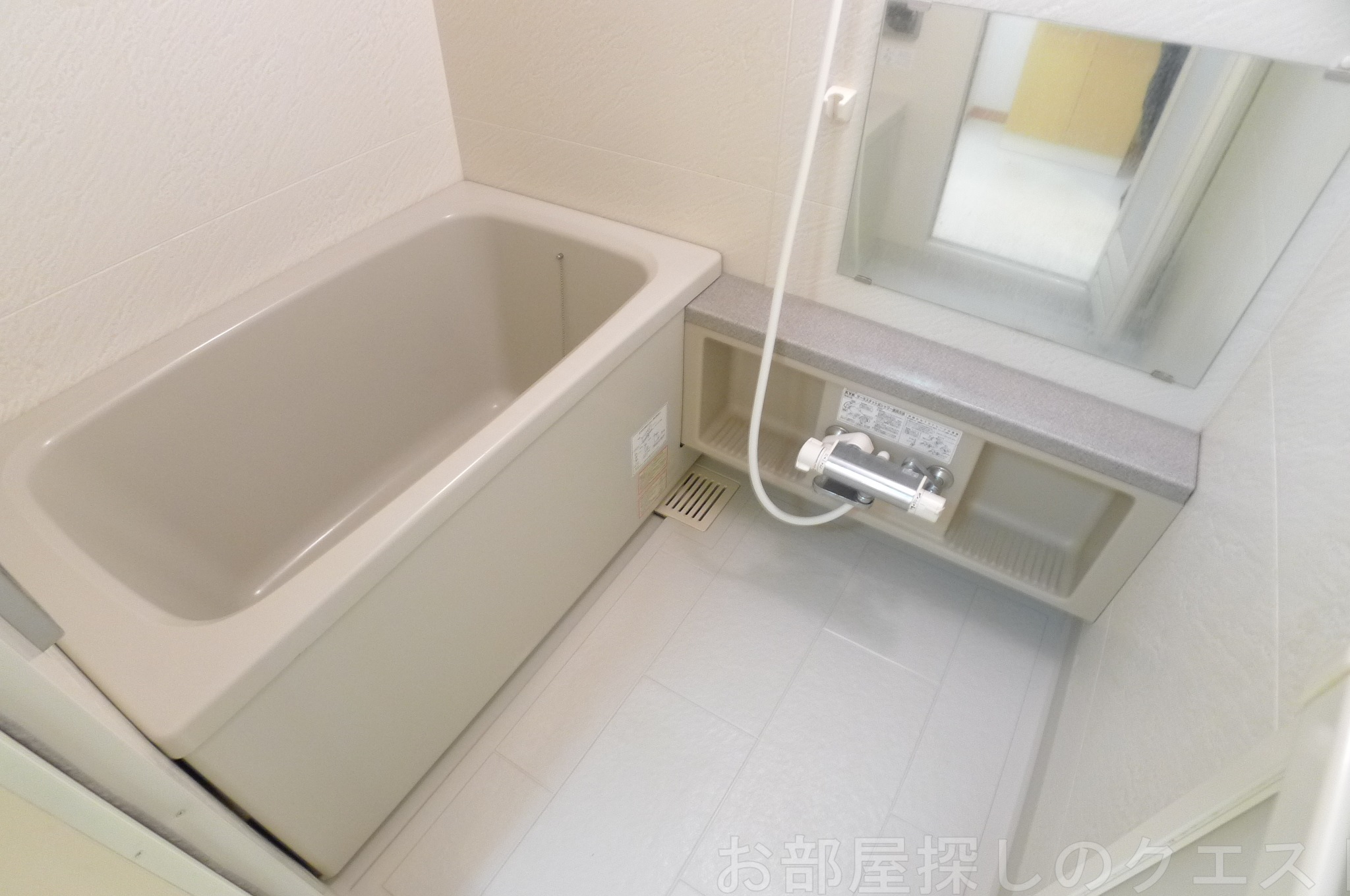 バス・シャワールーム　（写真は同タイプ）