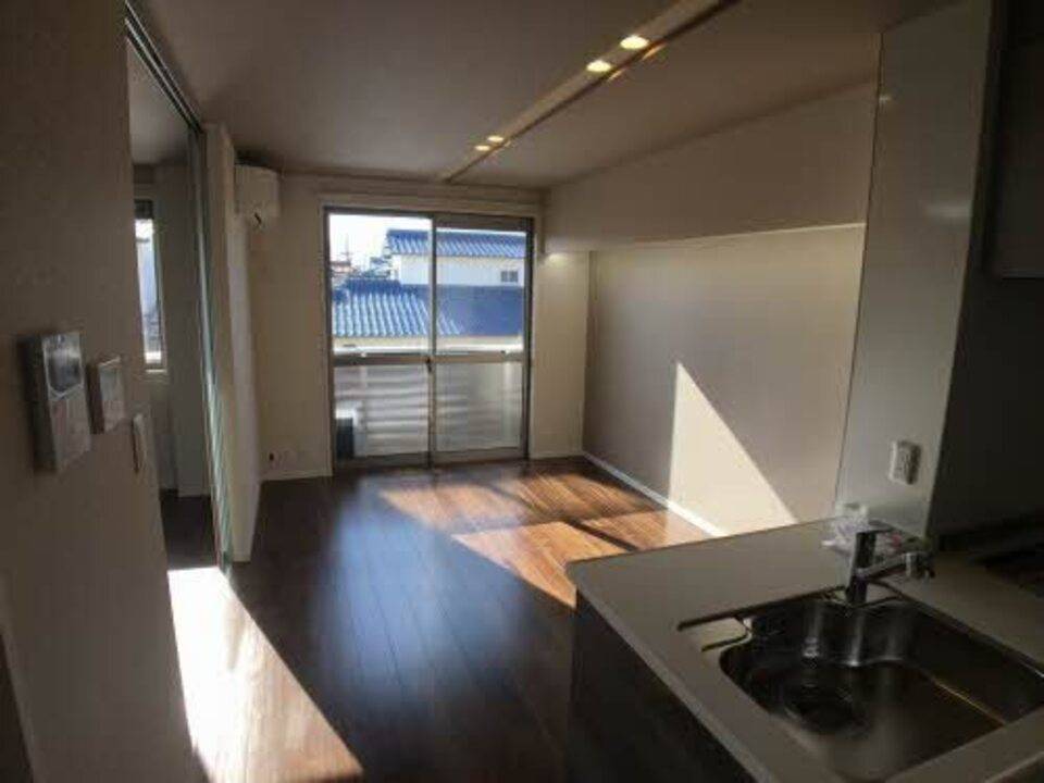 居室・リビング　リビング