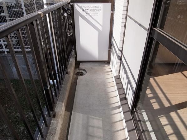 バルコニー　バルコニー（テラス）