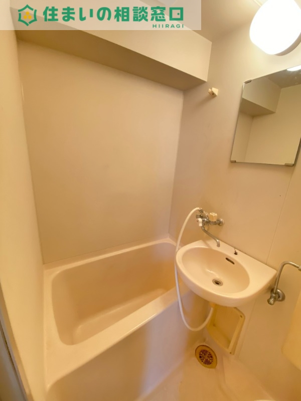 バス・シャワールーム　同型