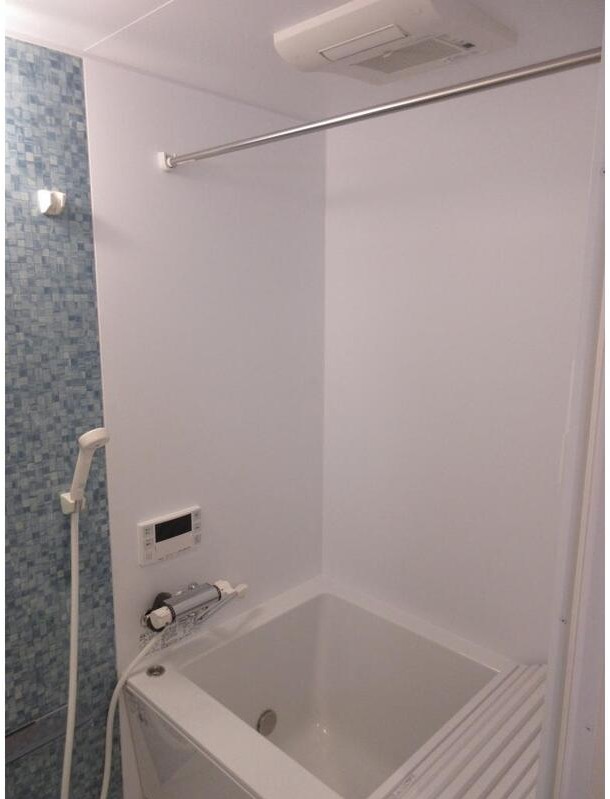 バス・シャワールーム　日々の疲れを癒すお風呂です♪