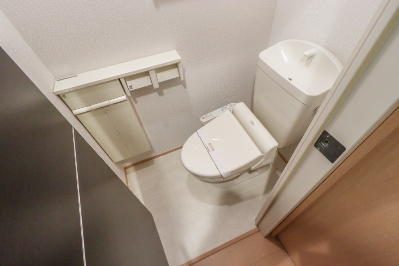 トイレ　図面と現状に相違がある場合には現状を優先