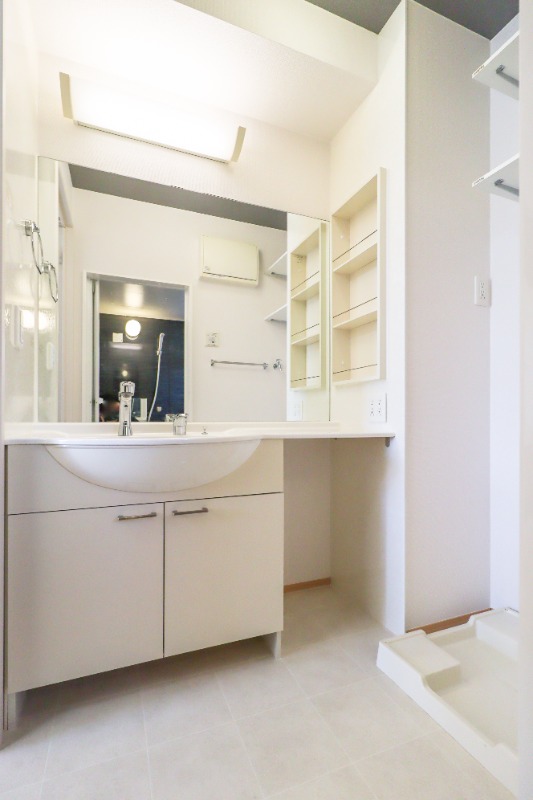 洗面設備　図面と現状に相違がある場合には現状を優先