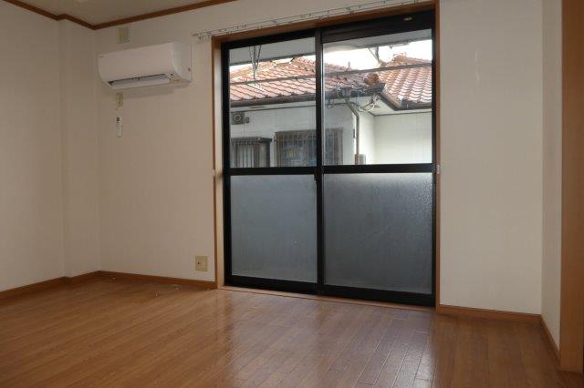 居室・リビング　洋室