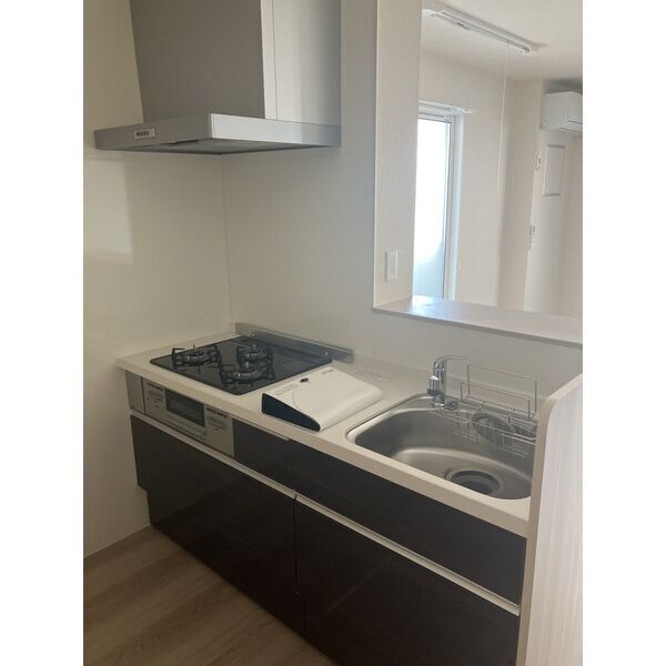 キッチン　3口ガスコンロ