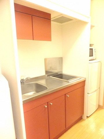 キッチン　システムキッチン（２口コンロ）