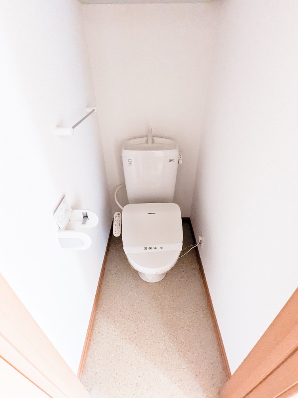 トイレ　図面と現状に相違がある場合には現状を優先