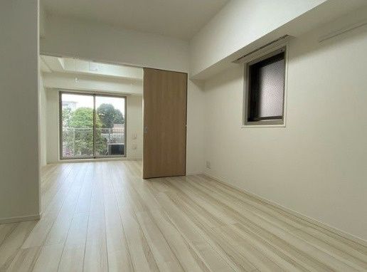 居室・リビング　別タイプ部屋　参考写真です