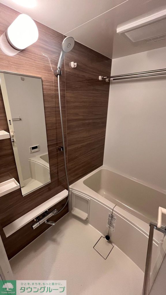 バス・シャワールーム　バス