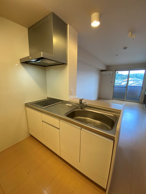 キッチン　※別のお部屋のお写真です。御参考までに。