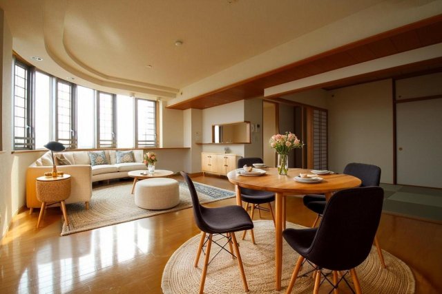 居室・リビング　ＣＧで家具等を配置したもので家具等は含まれません。