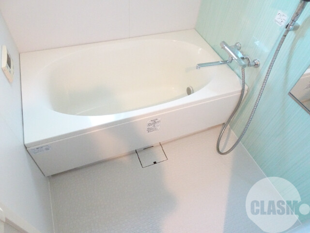 バス・シャワールーム　浴室乾燥機＆追い焚き機能付きバス♪