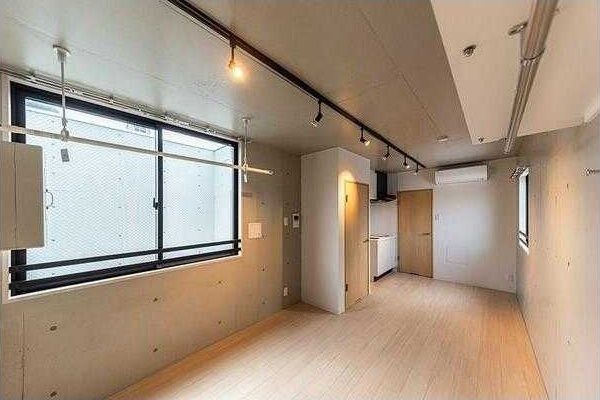 居室・リビング　他号室参照