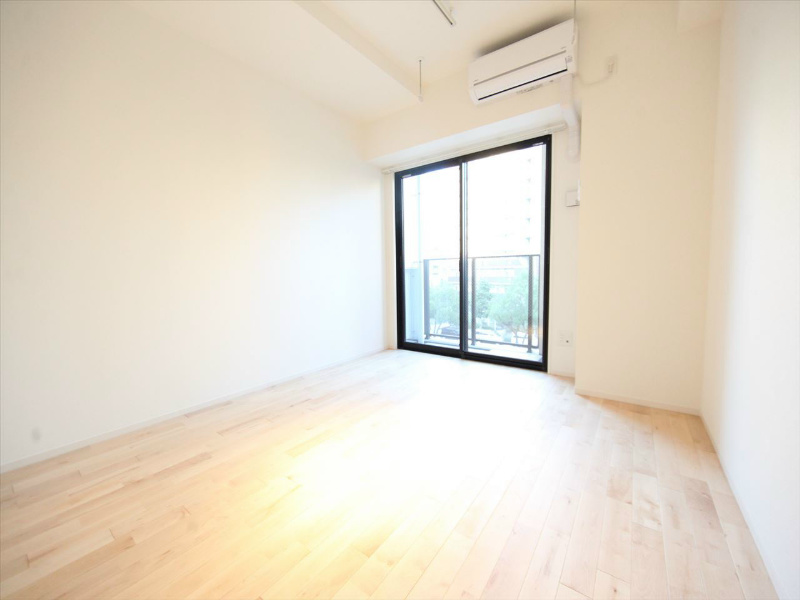 その他部屋・スペース　洋室7.8帖　エアコン完備　バルコニー